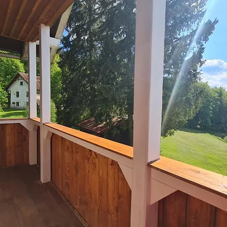 Wodolenka Jaktstuga Hrádek